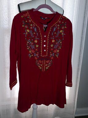 64 SIXTY-FIVE NWT 3/4 Slve V-Neck 1/2 ButtonUp Red Embroidered Boho Tunic Top XL